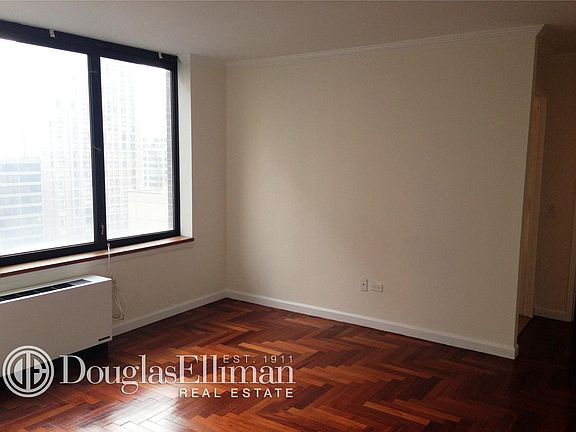 2nd image of 422 E 72nd St APT 16C