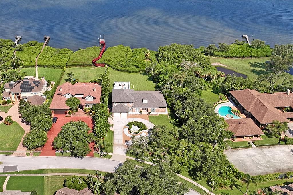 12816 Harborwood Dr, Largo — photo 3