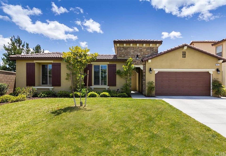 1st image of 30977 Starfire Cir