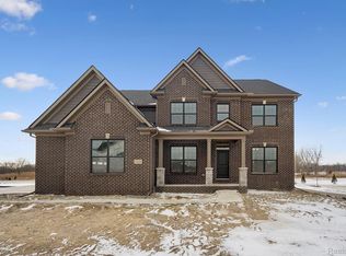 12220 Romeo Ln, Washington, MI 48094