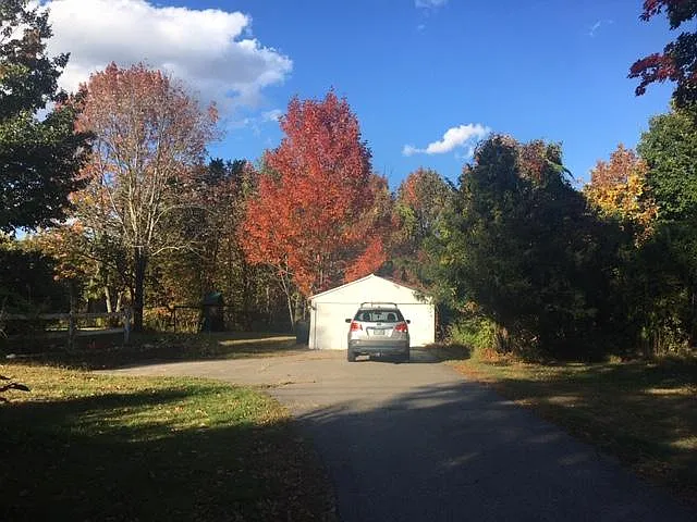 3 bed, 1800 sqft, $2,950 — Photo 4