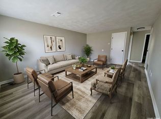 751 Catalina Dr #220A, Upland, IN 46989