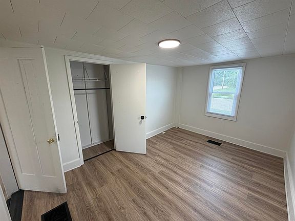 5th image of 403 N 1st St