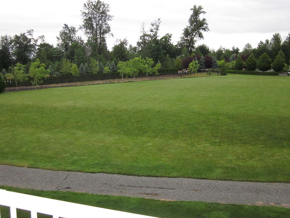 1st image of 710 240th Way SE #301