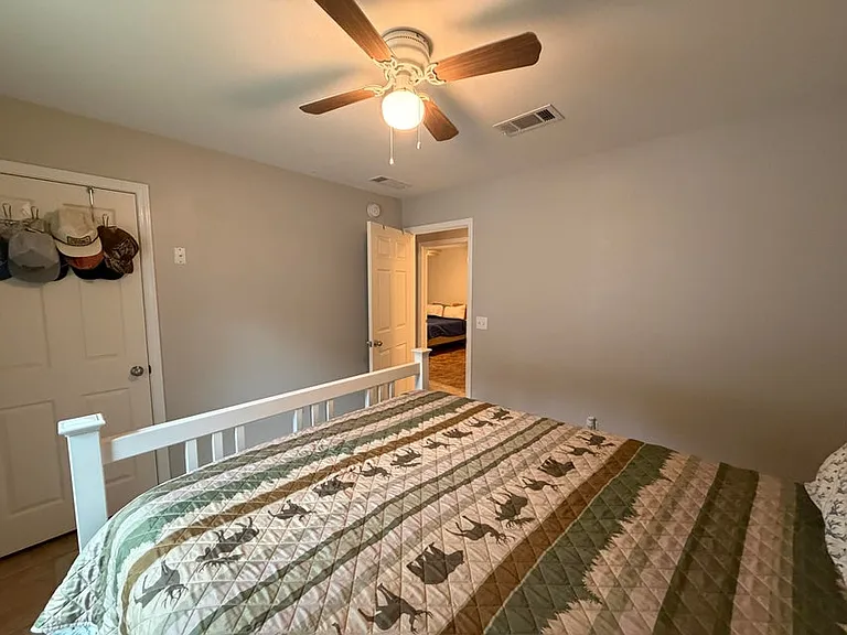 138 Adams St — Photo 19
