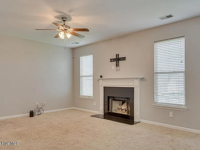 2609 Leland Dr — Photo 11