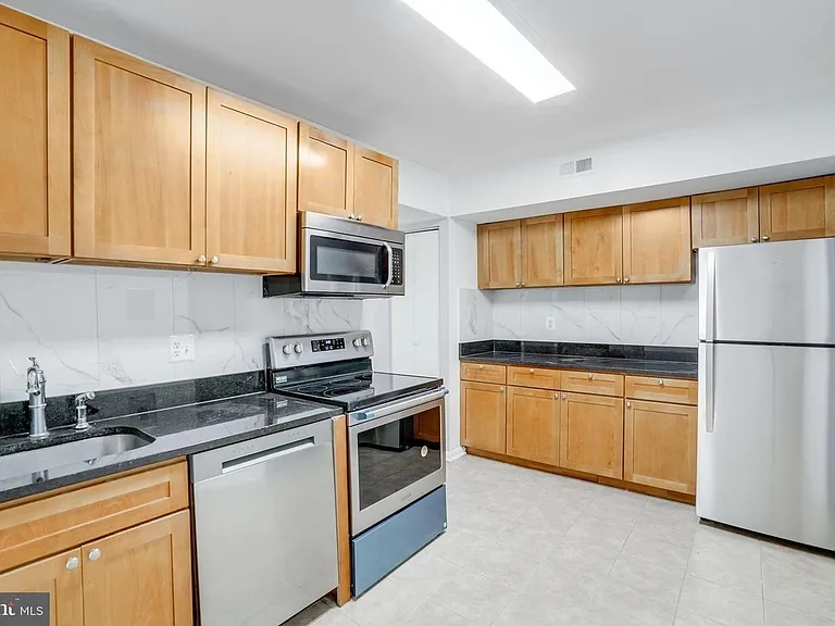3107 Buccaneer Ct #2 — Photo 23