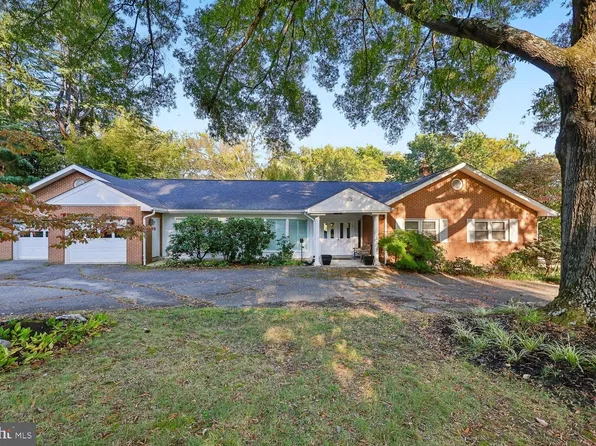 3101 Brooklawn Ter, Chevy Chase, MD 20815