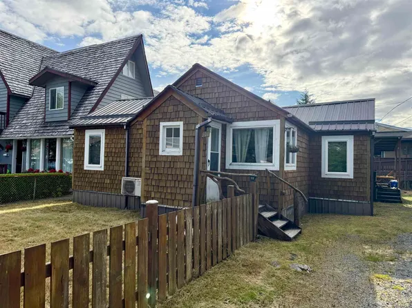 411 Monastery St, Sitka, AK 99835