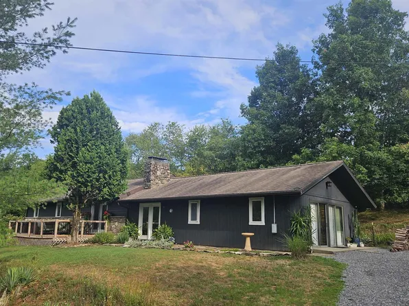 371 Red Oak Ln, Elkins, WV 26241