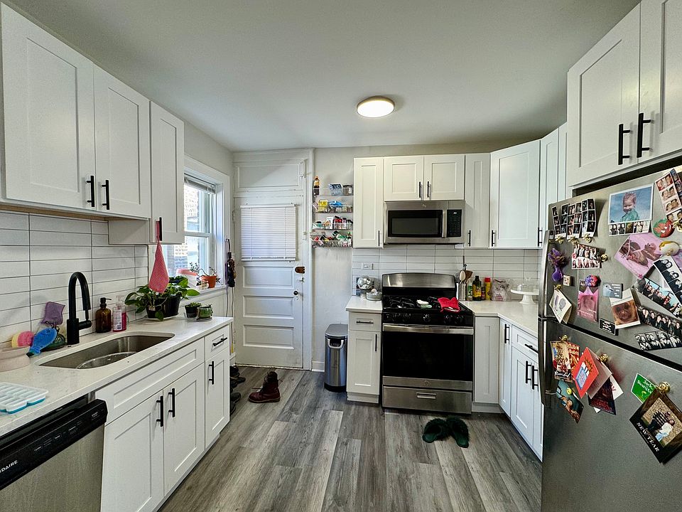 1st image of 5319 N Hoyne Ave #3