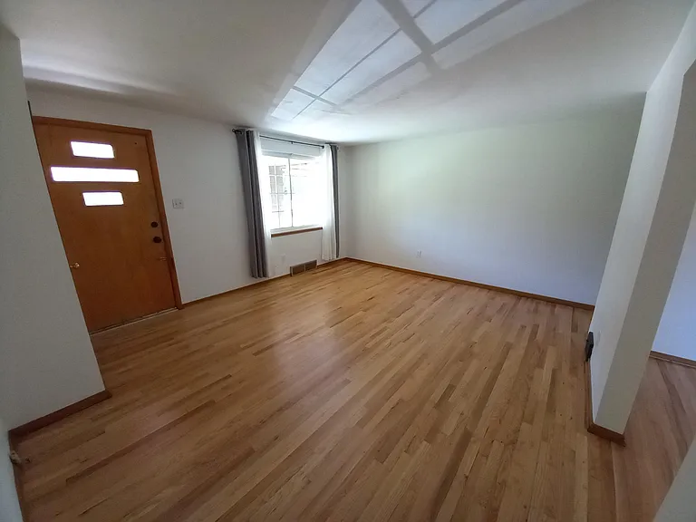 211 N Homewood Ave — Photo 5