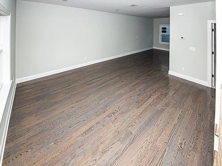 74-76 Essex St #2 — Photo 10