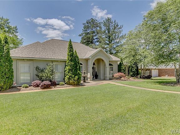 5th image of 6045 Garden Oaks Dr