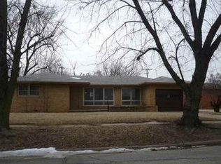 110 S 6th St, Conway Springs, KS 67031