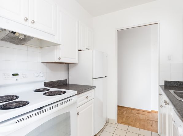 2 bedroom rental in Vancouver — photo 8