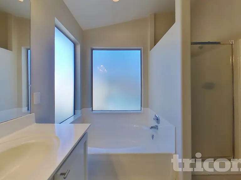 15028 W Elko Dr — Photo 11