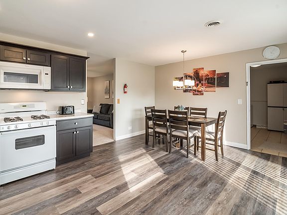4th image of 15122 Huntington Ct