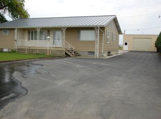 1101 N Central Ave, Sidney, MT 59270