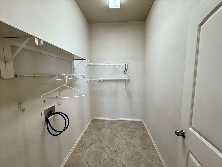 22010 Rustic Canyon Ln — Photo 11