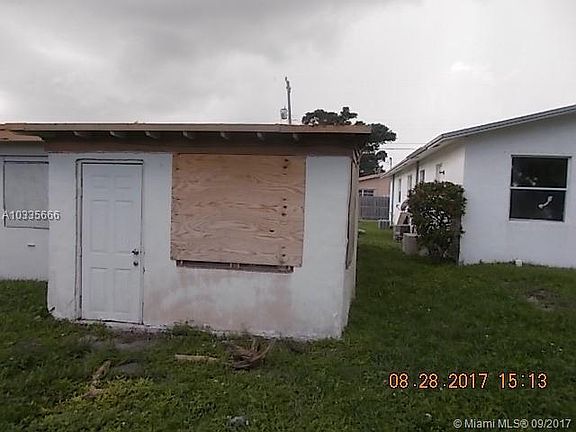 4th image of 714 N 56th Ave