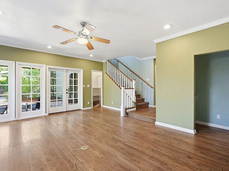 1238 W Coronado Rd — Photo 12