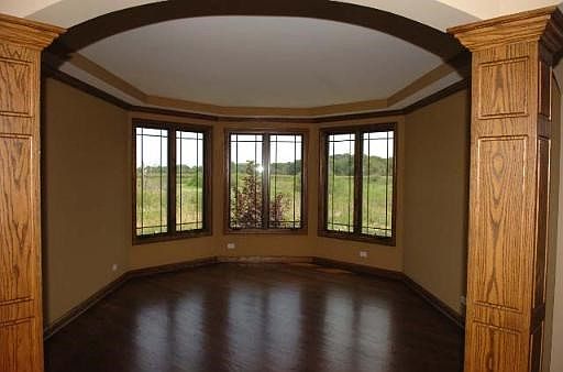 5th image of 16216 S Circle Park Ct