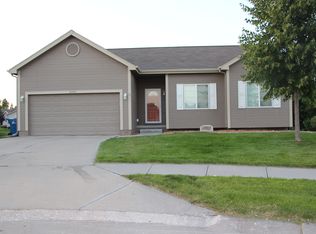 20706 Locust St, Gretna, NE 68028