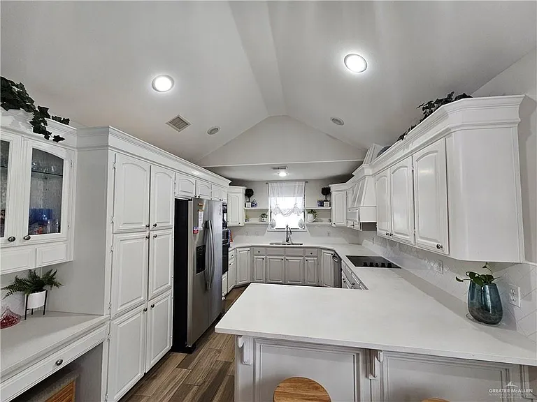 7105 N 4th St — Photo 5