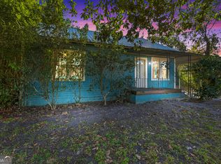 203 E 5th St, Woodbine, GA 31569