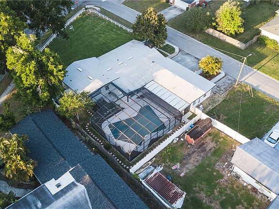 5th image of 2230 Nela Ave