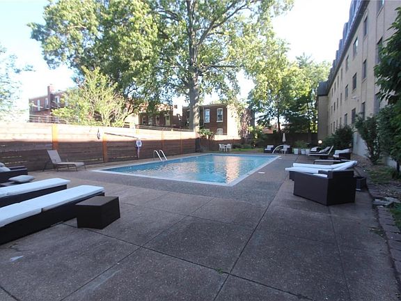 4th image of 4355 Maryland Ave APT 325