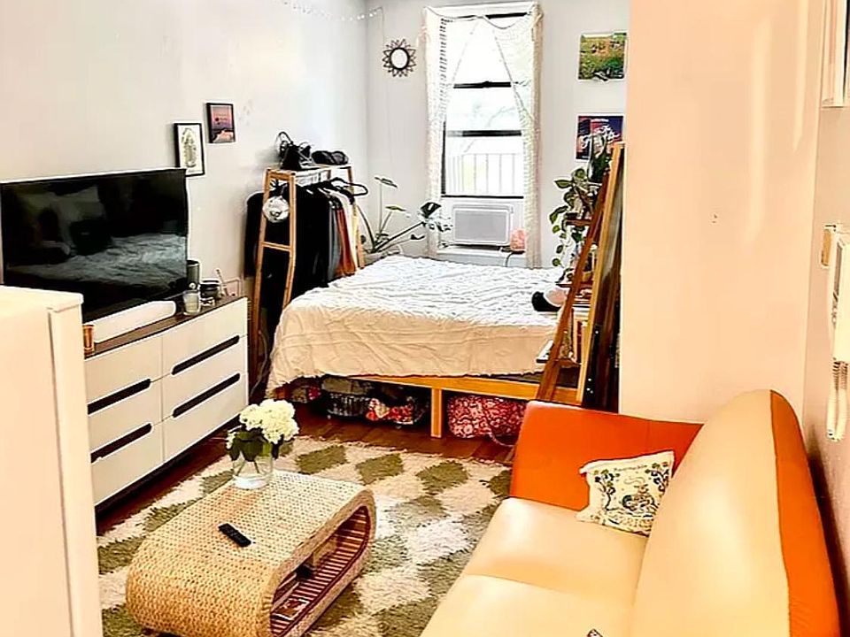 1st image of 161 Attorney St APT 5A