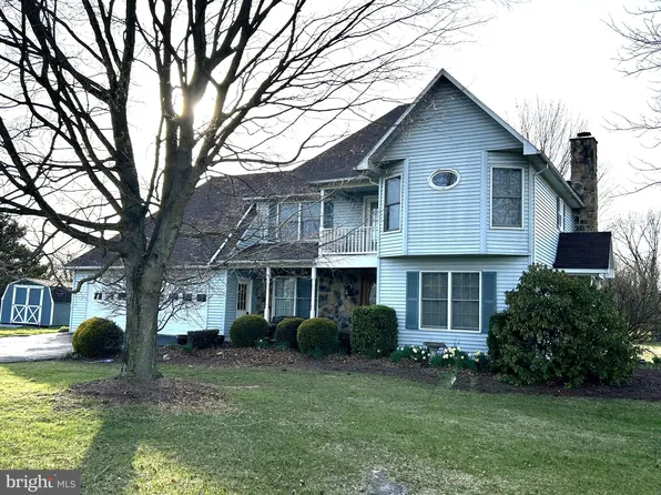 868 Appian Way, Martinsburg, WV 25403