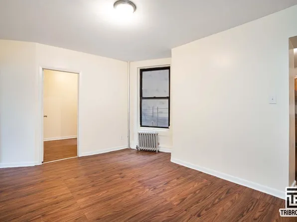 418 East 119th Street image 1 of 7