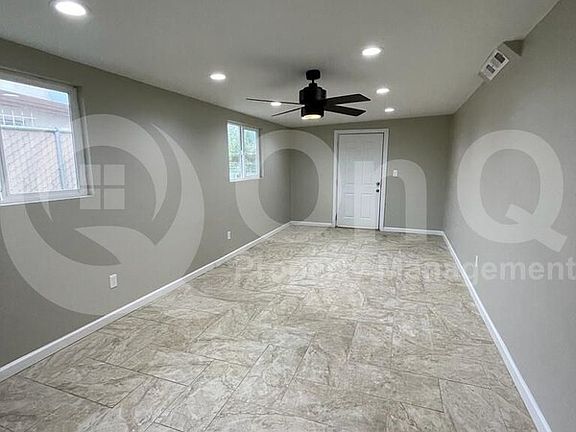 5th image of 2738 N Cortez Pl