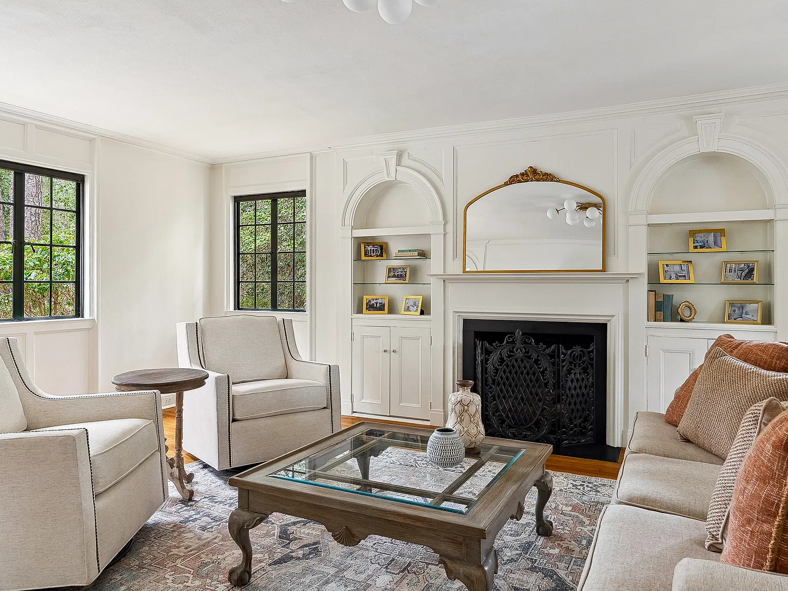 5 bed, 2740 sqft, $4,500 — Photo 3
