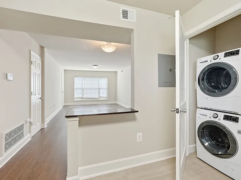Westgate Apts & Townhouses LP — Photo 41
