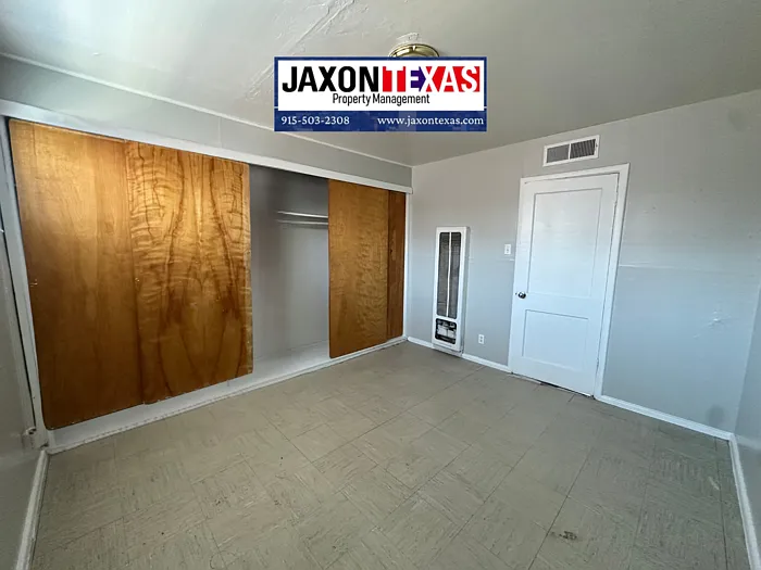 3906 Harrison Ave #2 — Photo 6