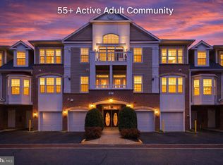 7871 Rolling Woods Ct #1104, Springfield, VA