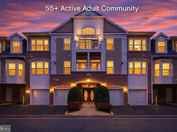 7871 Rolling Woods Ct #1104, Springfield, VA 22152