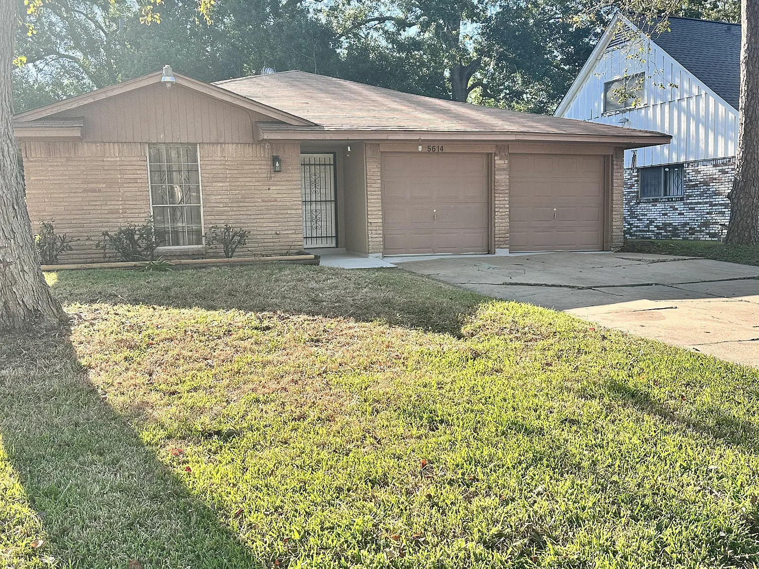 4 bed, 1649 sqft, $1,600 — Photo 1