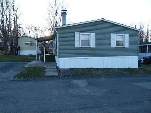 2nd image of 120 King George Dr