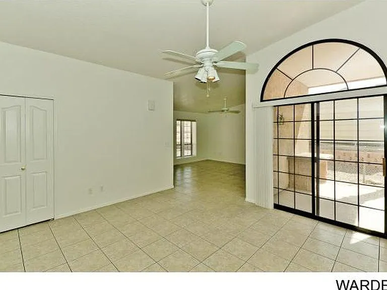 3250 Osborn Dr #A — Photo 10
