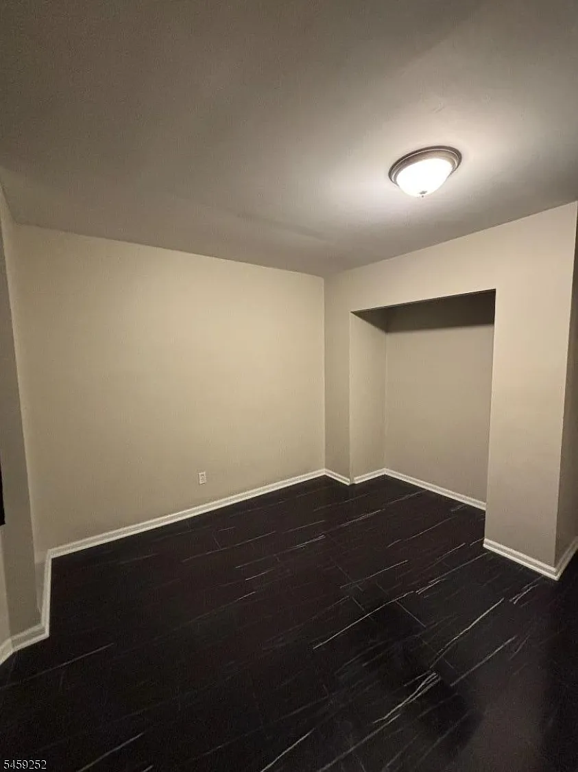 4 bed, 2.0 bath, $2,500 — Photo 4