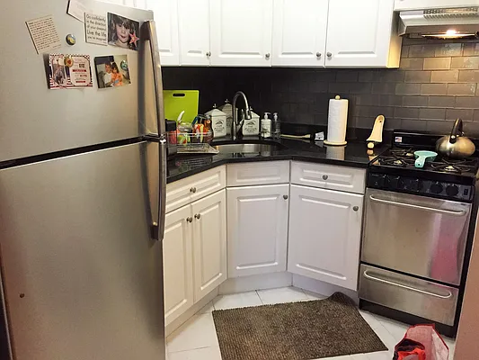 Rented by Joe Gotham LTD | media 22