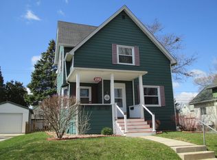 2141 S 83rd St, West Allis, WI 53219