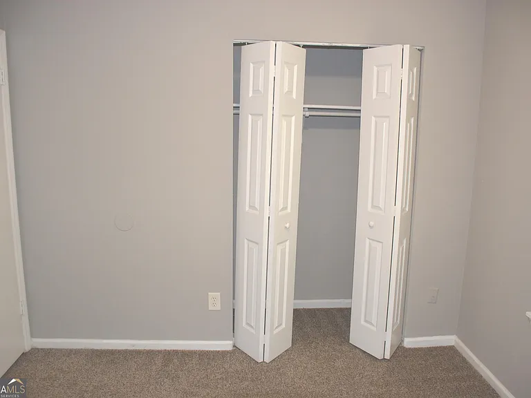 4952 Isle Royal Ct — Photo 6