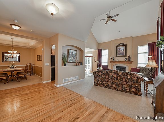 2nd image of 91 Oak Creek Ct