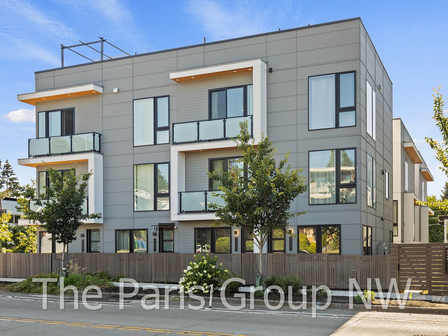 3 bed, 1335 sqft, $3,600 — Photo 4
